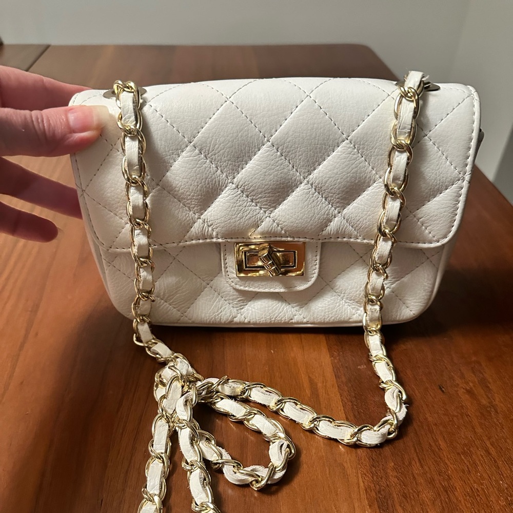 Made in Italy Gucci style White Leather Bag with Gold Chain